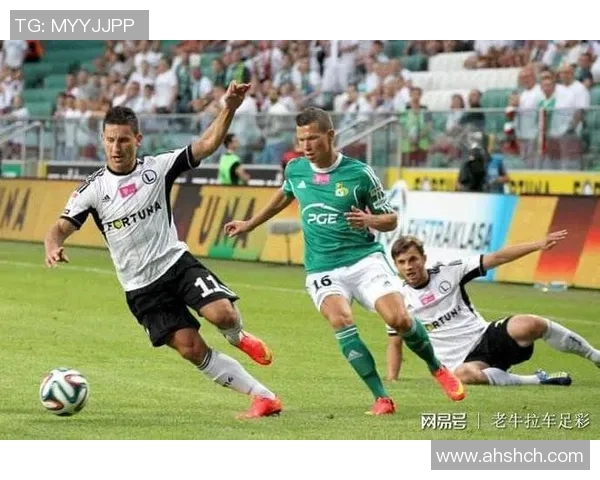 华沙军团与阿斯坦纳的激烈对决分析及赛后精彩回顾